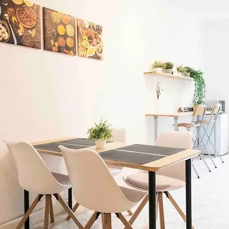 Top Moderne Wohnung In Leipziger Altbau - Netflix Inklusive Exterior photo