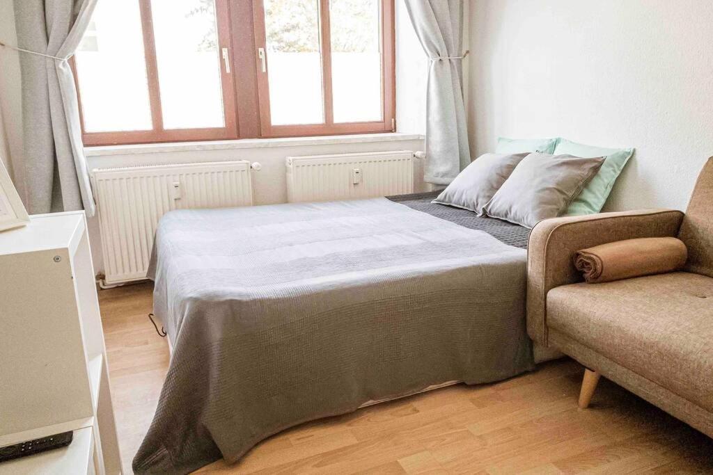 Moderne In Leipziger Altbau - Netflix Inklusive Apartment *